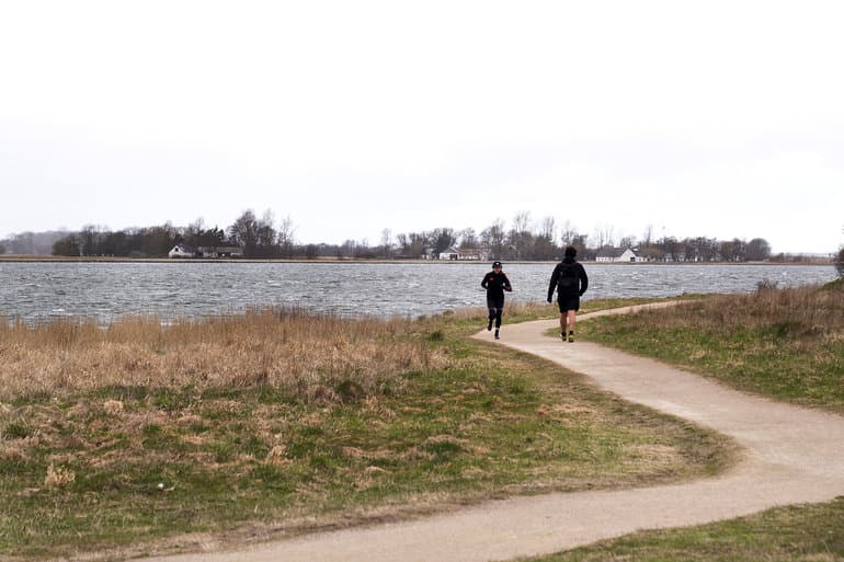 Folketinget vedtager en ny Limfjordsforbindelse over øen Egholm