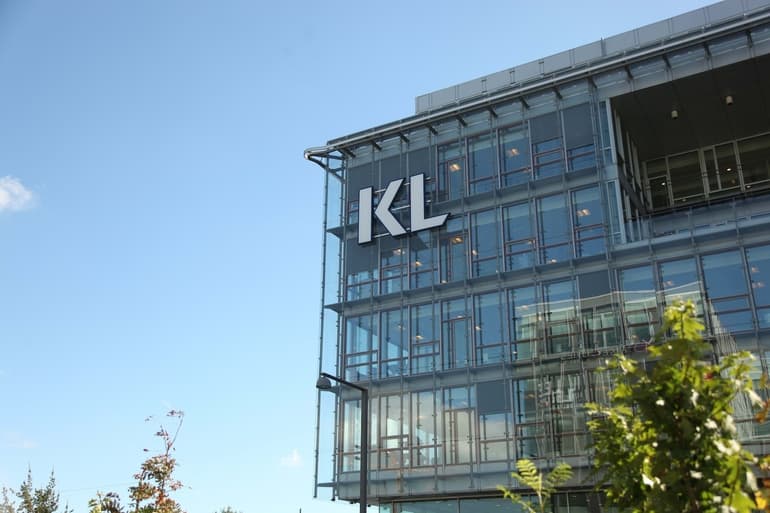 KL